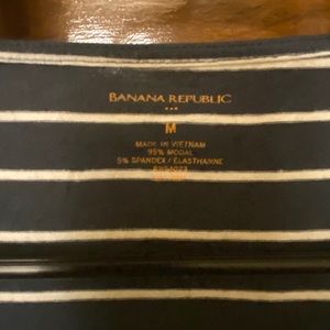 Banana Republic top size medium